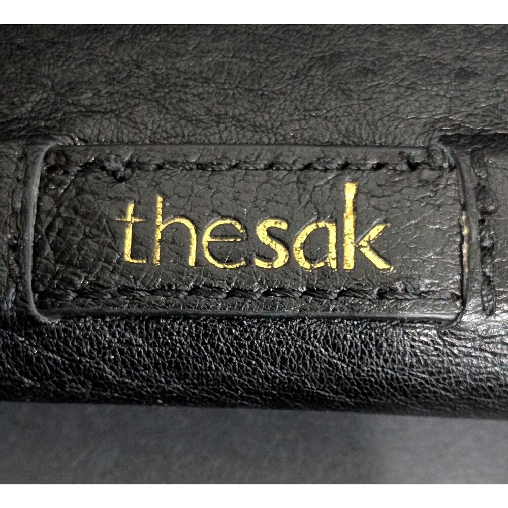 The Sak Iris Large Slim Bifold Wallet Black Leather Gold Studded Snap Closure - Picture 5 of 5